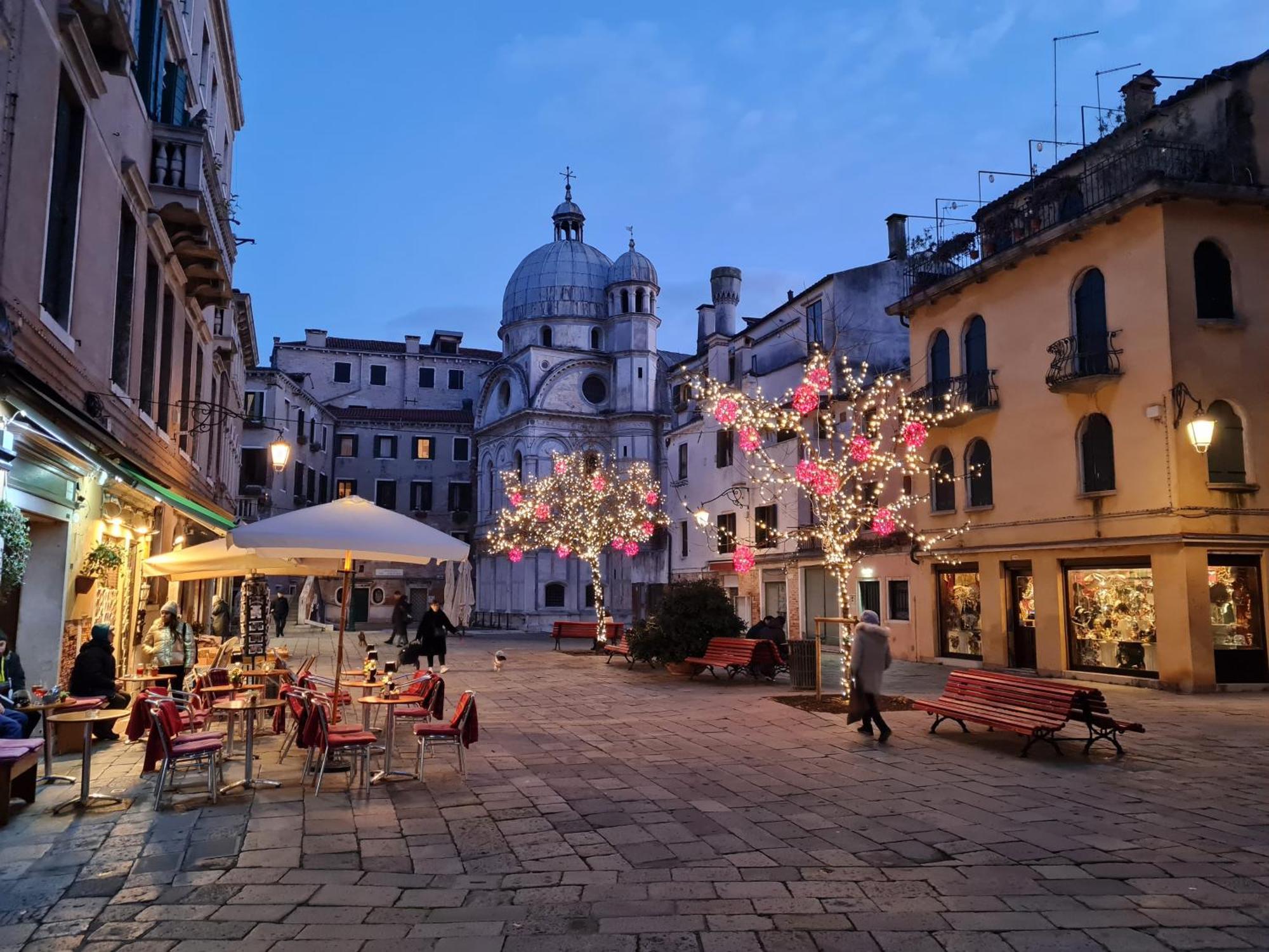 Allegretto Venesia Bagian luar foto