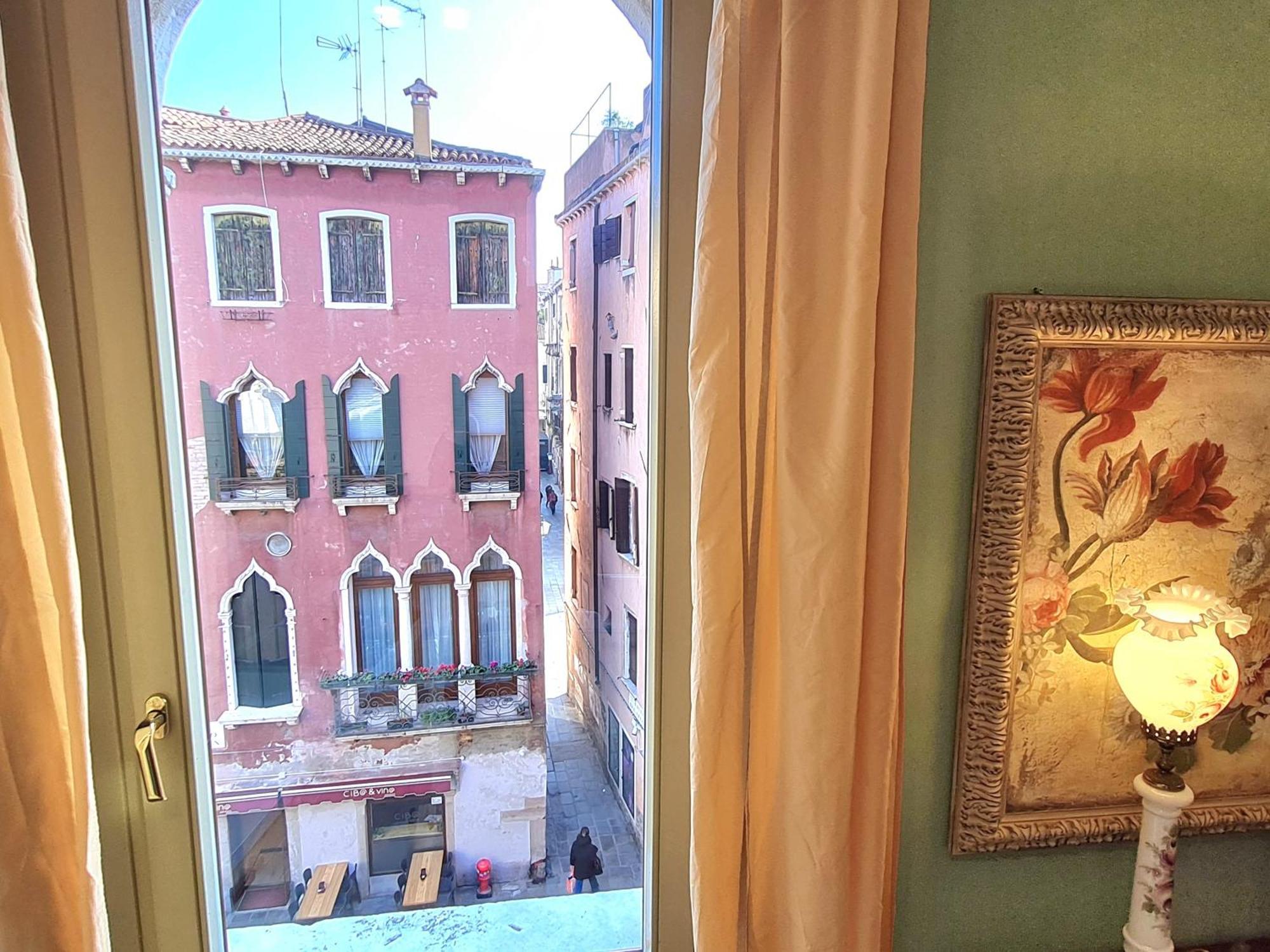 Allegretto Venesia Bagian luar foto