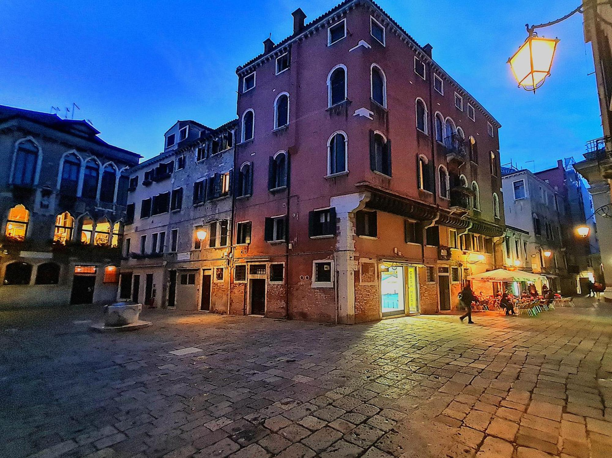 Allegretto Venesia Bagian luar foto
